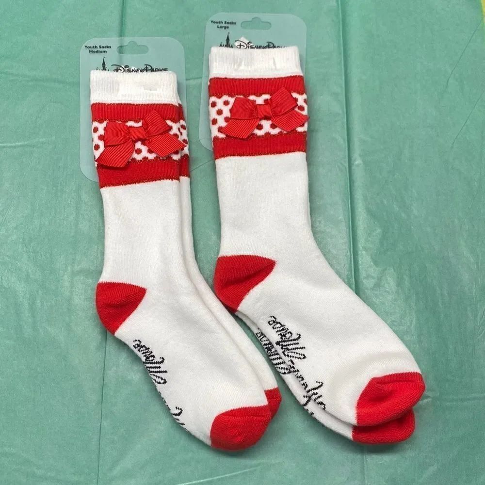 NWT Walt Disney Sister Socks Minnie Mouse